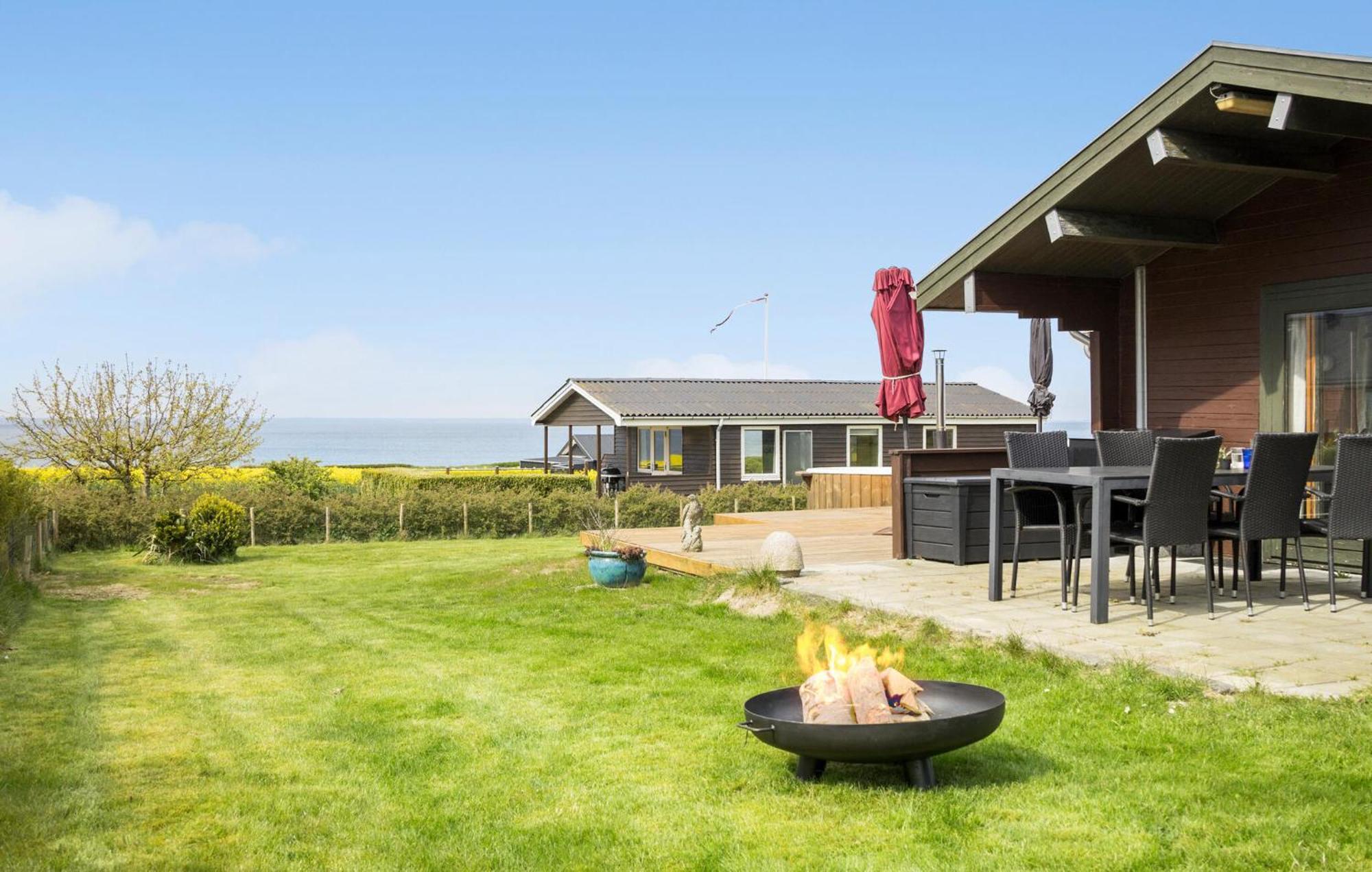 Lovely Home In Bogense With Kitchen Buitenkant foto