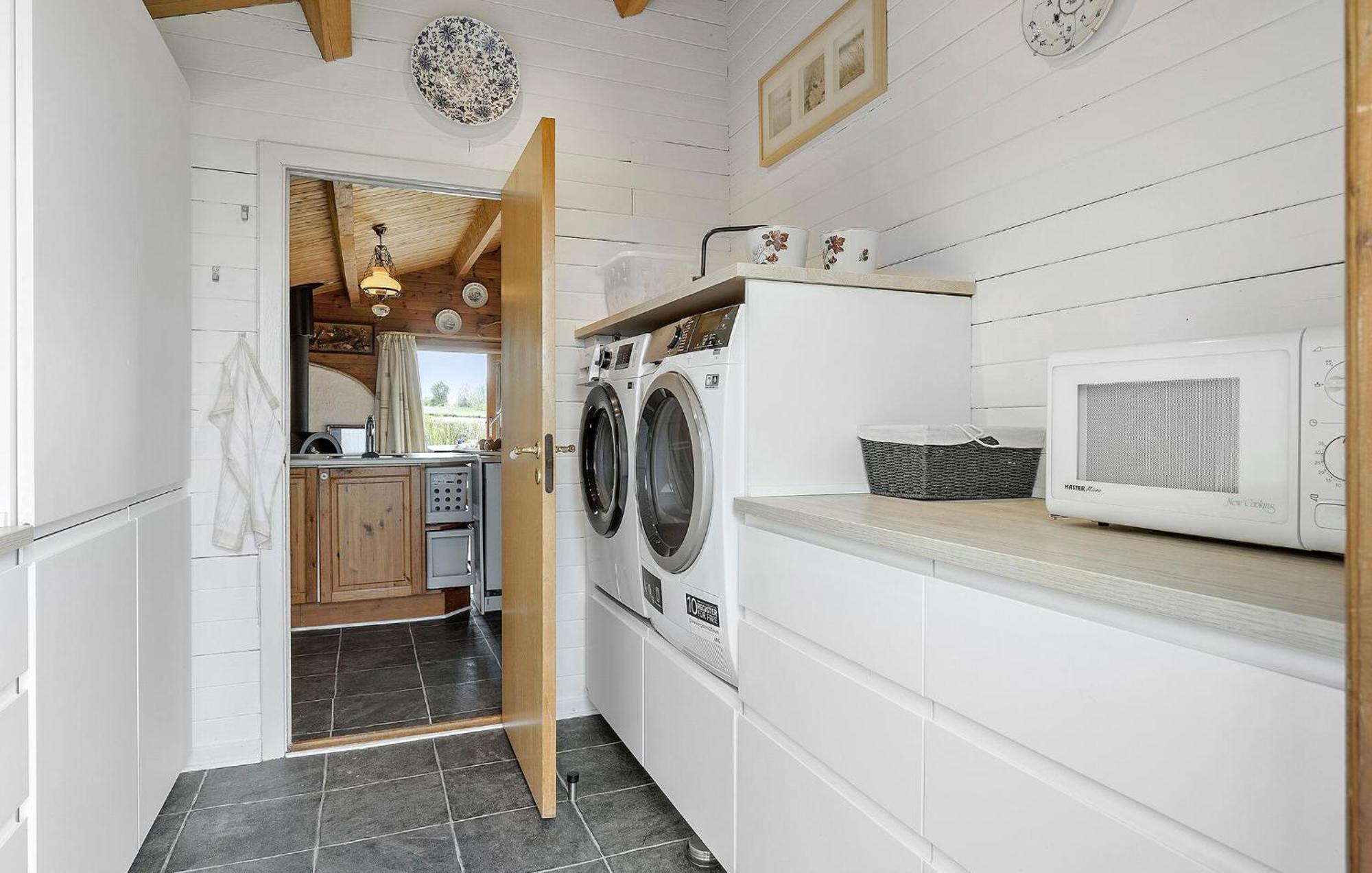 Lovely Home In Bogense With Kitchen Buitenkant foto